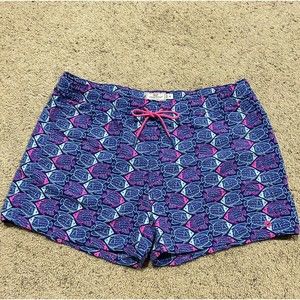 VINEYARD VINES Performance SHORTS size M Blue Pink Fish Swim Board Shorts D23